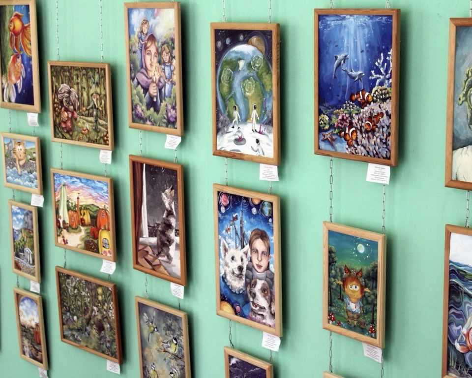 Художественная выставка для маленьких и взрослых Художественная выставка для маленьких и взрослых