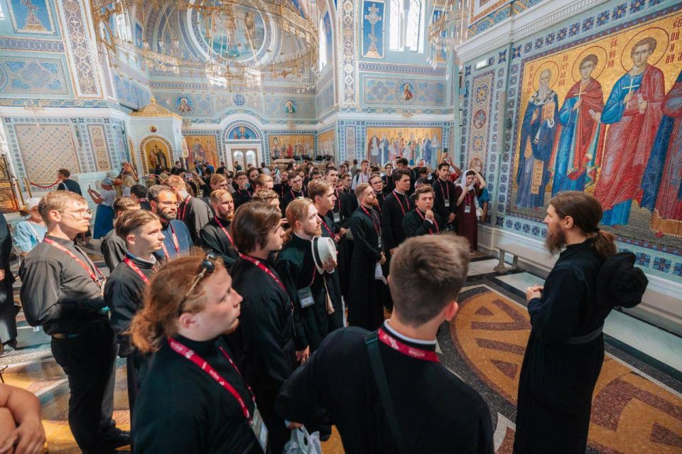 ����� ������� ��������� � ����� ���������: �� ������ ������ ����������� �� ���� ������ ����������� ���������������� ������� ��� �������