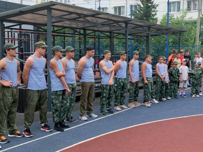 Вперед к новым вершинам!. В фиджитал-центре прошла тренировка для юных героев из СШОР №4 в рамках программы «Рубеж. Путь Воина»