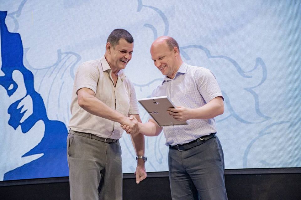 ����� ������: �������, � ���� ��������������, �� ��������� �� ������ �������� ������, �� � �����, ��������� ������� �� ���� � ����������� � ����� ������