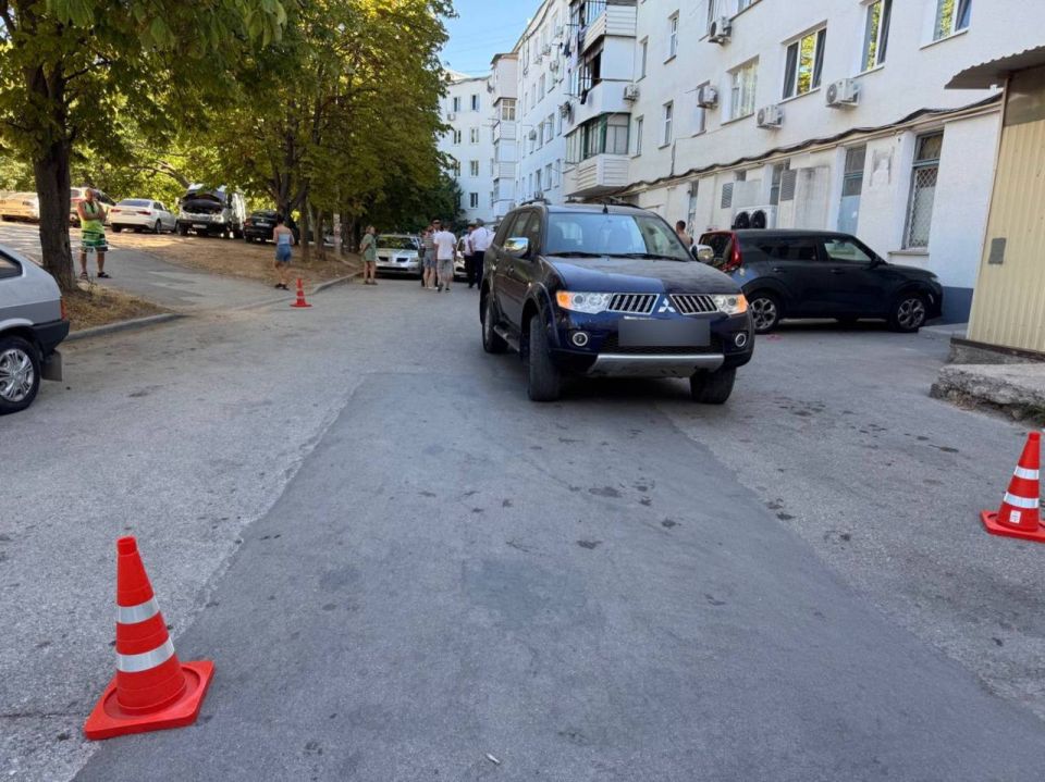 Полиция Севастополя возбудила уголовное дело по факту гибели девушки-пешехода на проспекте Октябрьской Революции Полиция Севастополя возбудила уголовное дело по факту гибели девушки-пешехода на проспекте Октябрьской Революции