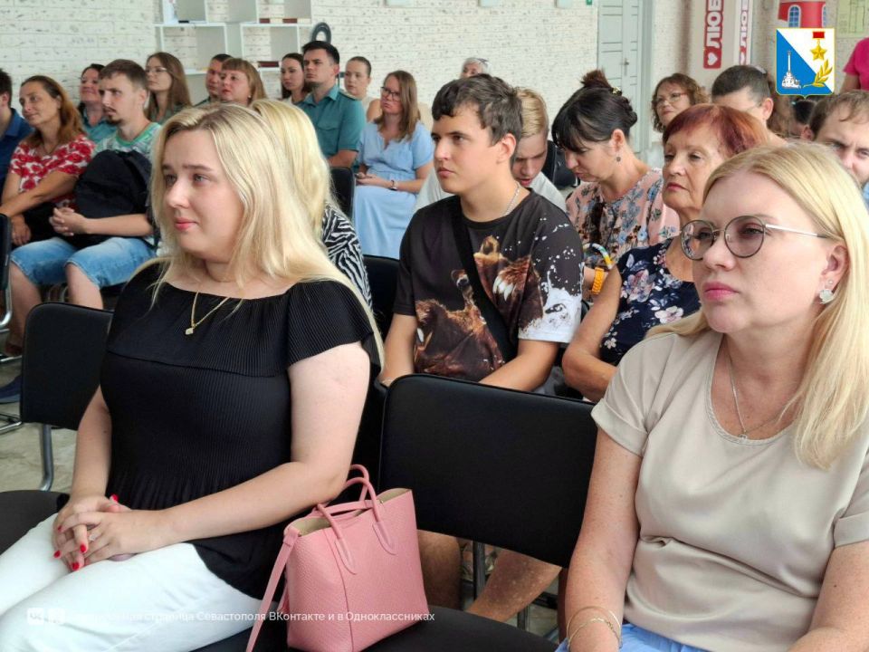 Особая молодежь Севастополя представит спектакль «Небесные соколы»