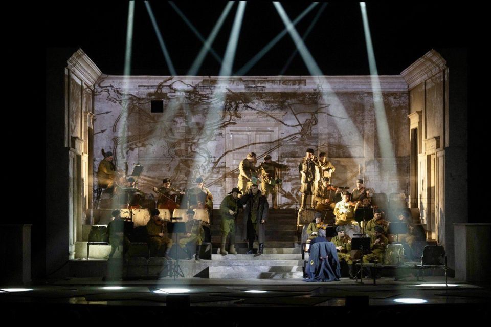 Проект Юрия Башмета на сцене Театра им. А.В. Луначарского Проект Юрия Башмета на сцене Театра им. А.В. Луначарского