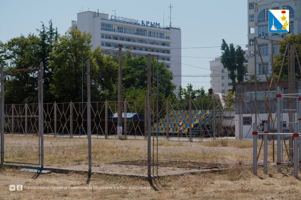 Михаил Развожаев: в центре Севастополя появится новый физкультурно-оздоровительный комплекс Михаил Развожаев: в центре Севастополя появится новый физкультурно-оздоровительный комплекс