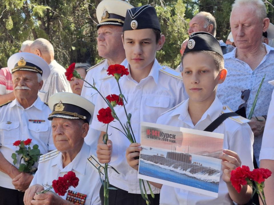 ����������� ������: 25 ��� �� ��� ������ �������� ������