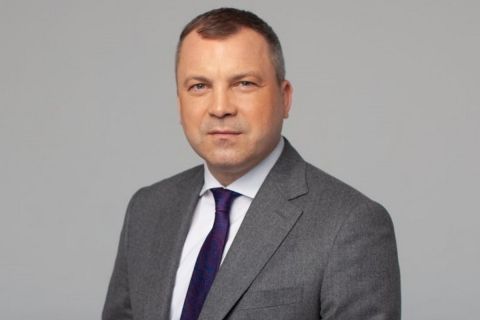 Евгений Попов: 45% региональных и местных автодорог России до сих пор не соответствуют нормативам