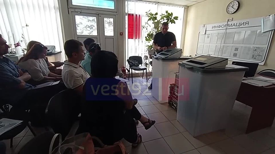 В Севастополе обучают операторов комплексов обработки избирательных бюллетеней