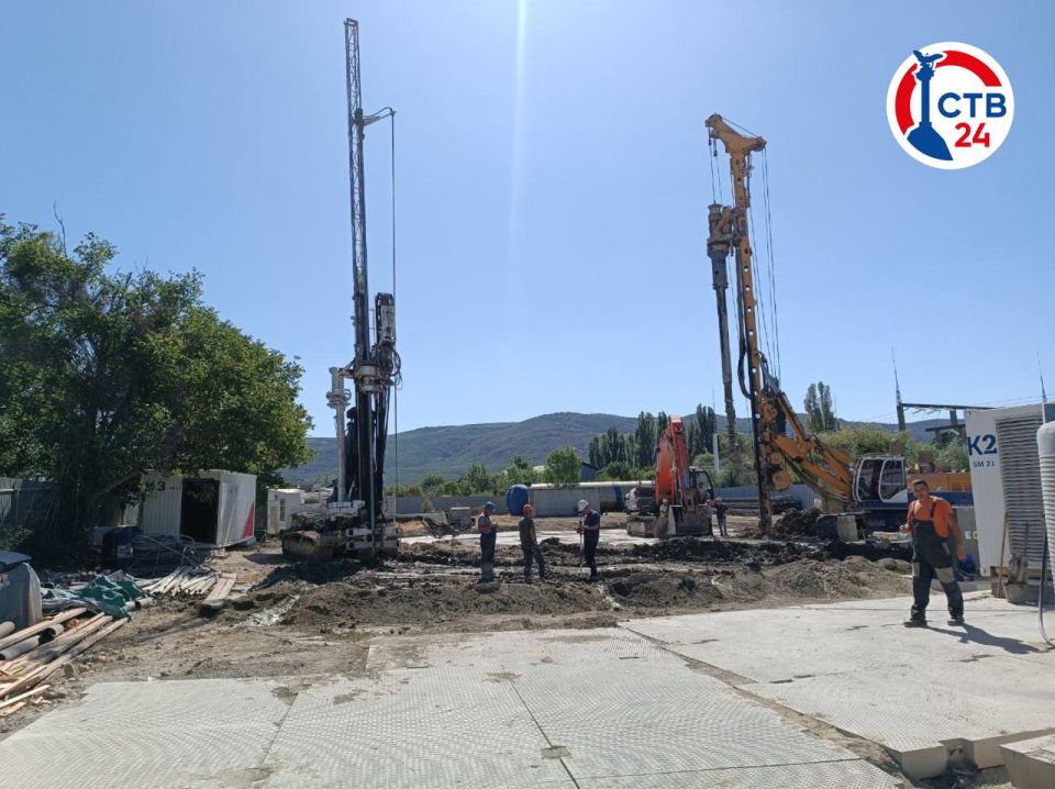 В Балаклаве продолжается строительство нового канализационного коллектора В Балаклаве продолжается строительство нового канализационного коллектора