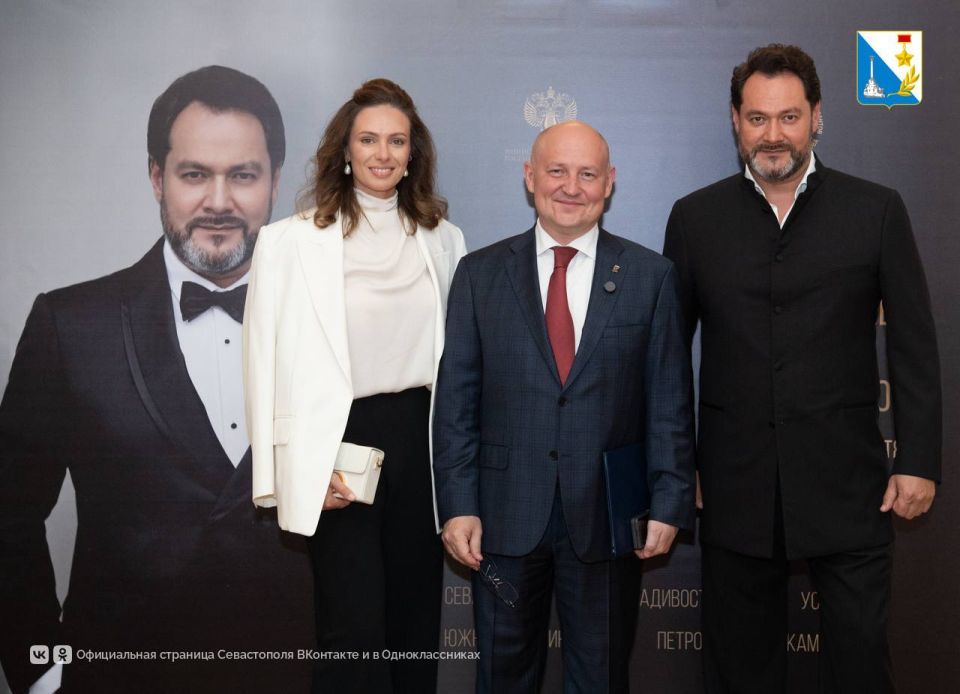 В СЦКиИ накануне открылся VIII Международный музыкальный фестиваль Ильдара Абдразакова В СЦКиИ накануне открылся VIII Международный музыкальный фестиваль Ильдара Абдразакова