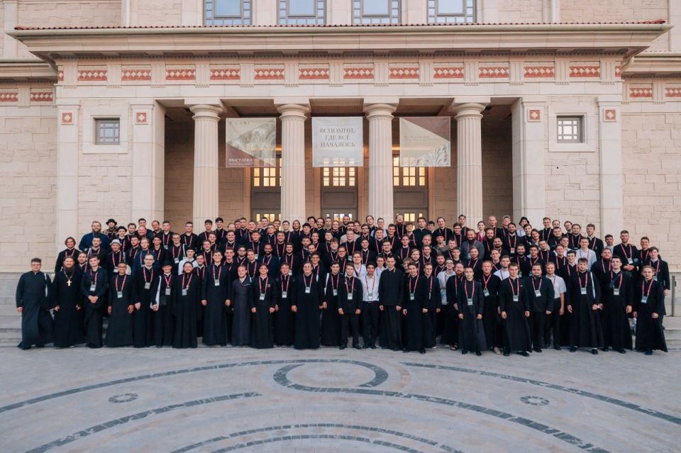 �� ������ ������� � ����� ��������� ������� 15 ���������������� �������� ��� �������