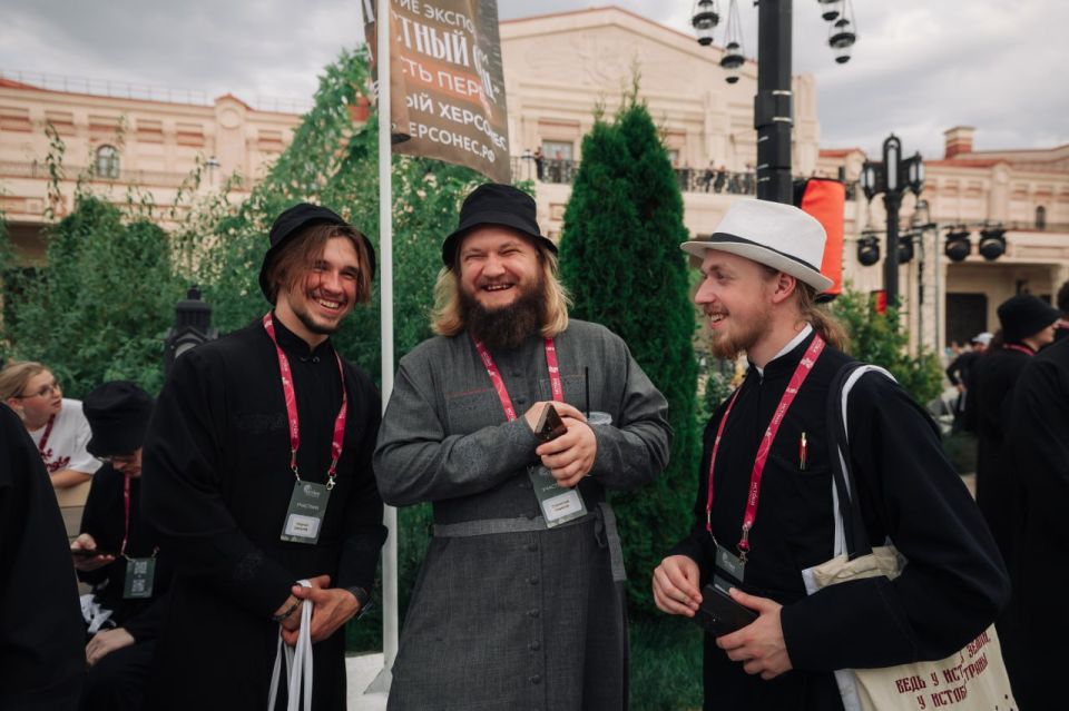 �� ������ ������� � ����� ��������� ������� 15 ���������������� �������� ��� �������