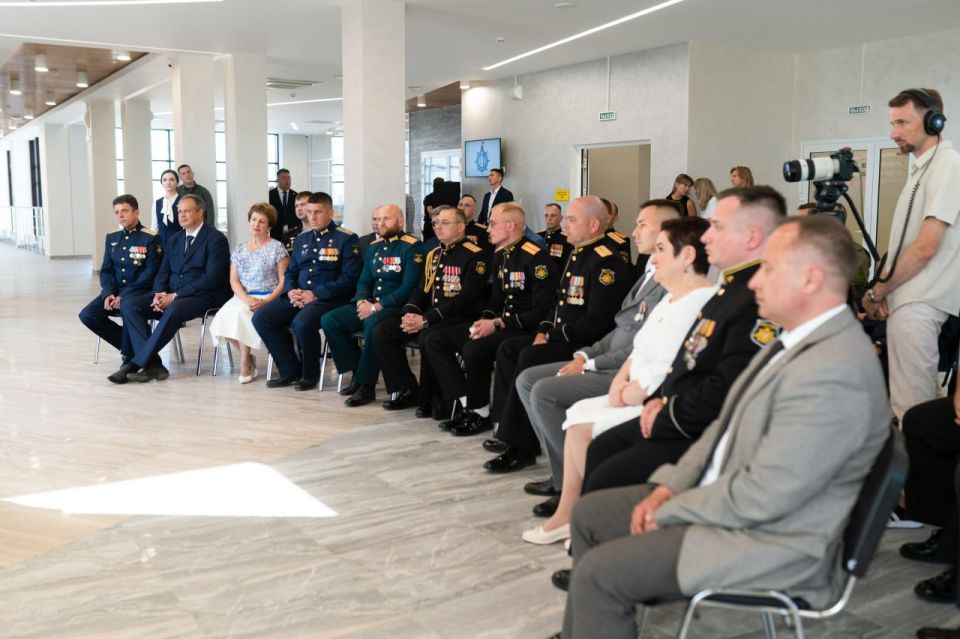 ������������ ������ ��������� ��������� ��������� �������� �����������, ��� ������� ������� � ������������ �������� �����������, � ����� ����������� � ����������� ������������ ��������� ������������ � ����� ������