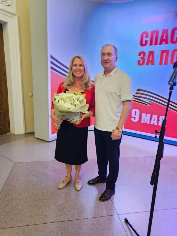 ������� �����: ������� �������� �������� ��������� ��������, ����������� 120-������ ������� �������� ������������ ����������� � �����������