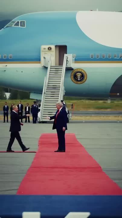 На Аляске завершилась встреча Владимира Путина С Дональдом Трампом