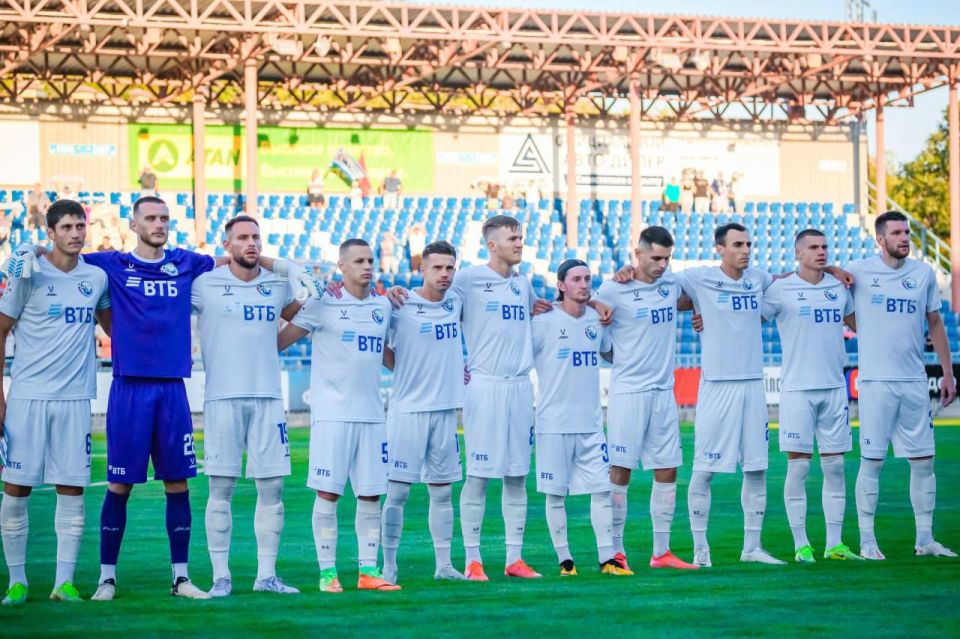 Со счетом 2:1 ФК «Севастополь» одержал победу над ФК «Рубин Ялта» Со счетом 2:1 ФК «Севастополь» одержал победу над ФК «Рубин Ялта»