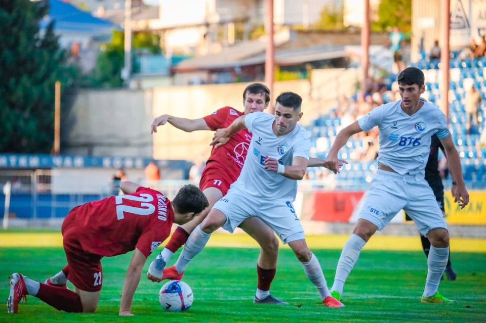 ���� ���: ���������� ���� ������������� �� ������ 2:1 ������� �� ������ ����