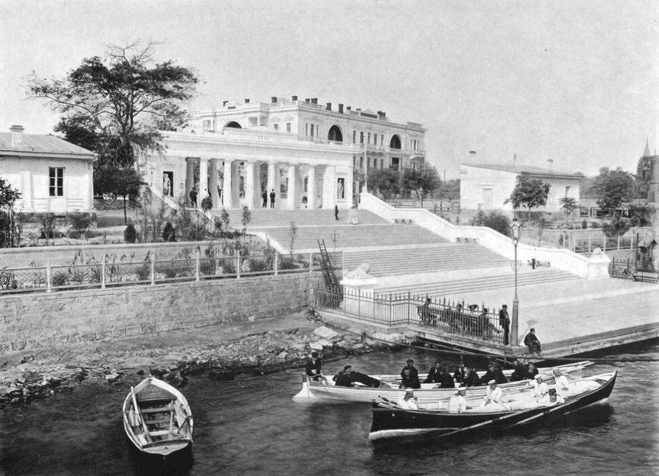 Шлюпки у Графской пристани, 1900-1904 годы