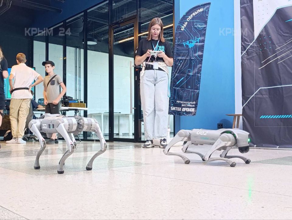 Фестиваль «Битва дронов» торжественно открыли в IT-кубе «Гагарин»