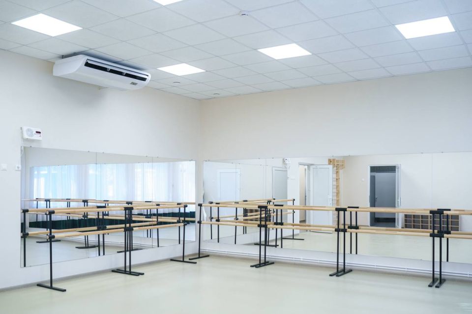 Михаил Развожаев: Вместе с министром культуры России Ольгой Борисовной Любимовой провели выездное совещание в Балаклаве Михаил Развожаев: Вместе с министром культуры России Ольгой Борисовной Любимовой провели выездное совещание в Балаклаве