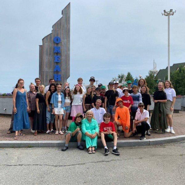 Воспитанницы Севастопольской детской школы искусств в снялись большом кино