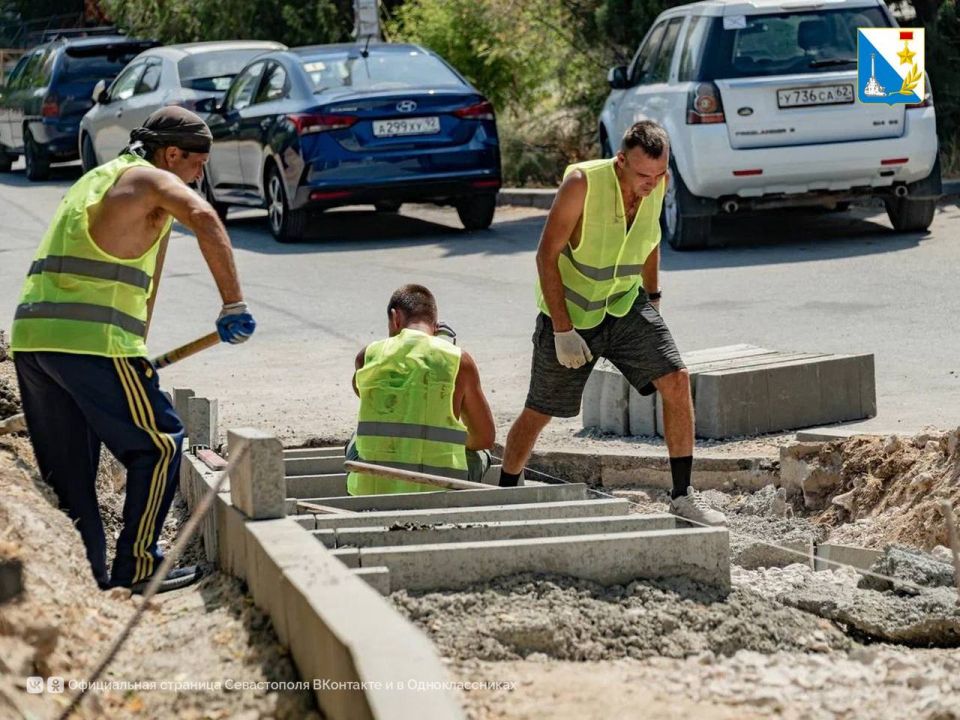 Благоустраиваем пешеходную сеть Благоустраиваем пешеходную сеть
