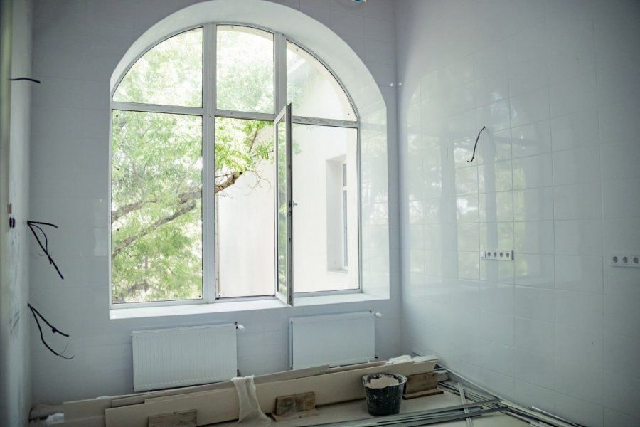 В Севастополе продолжается капитальный ремонт урологического отделения Городской больницы №1