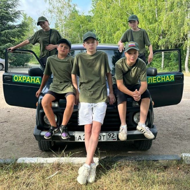 История школьных лесничеств в России началась в 90-е годы XX века