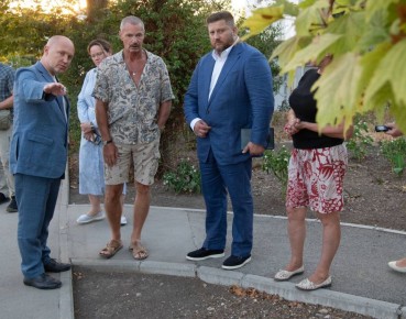 Михаил Развожаев: Накануне вечером в Гагаринском муниципальном округе встретился с жителями домов на улицах Ерошенко, Дмитрия Ульянова и проспекте Юрия Гагарина