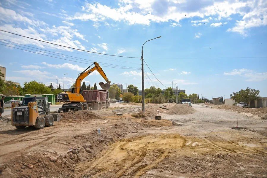 Новая дорога на Античном проспекте готова на 60%