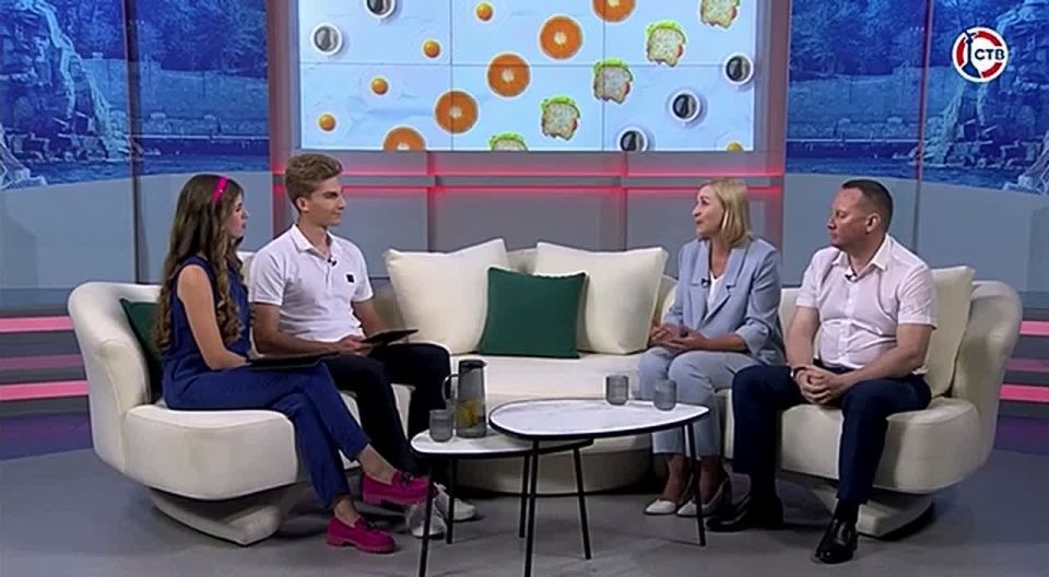 Команда губернатора: Ирина Улыбышева и Антон Пляскин подтвердили готовность школ к учебному году