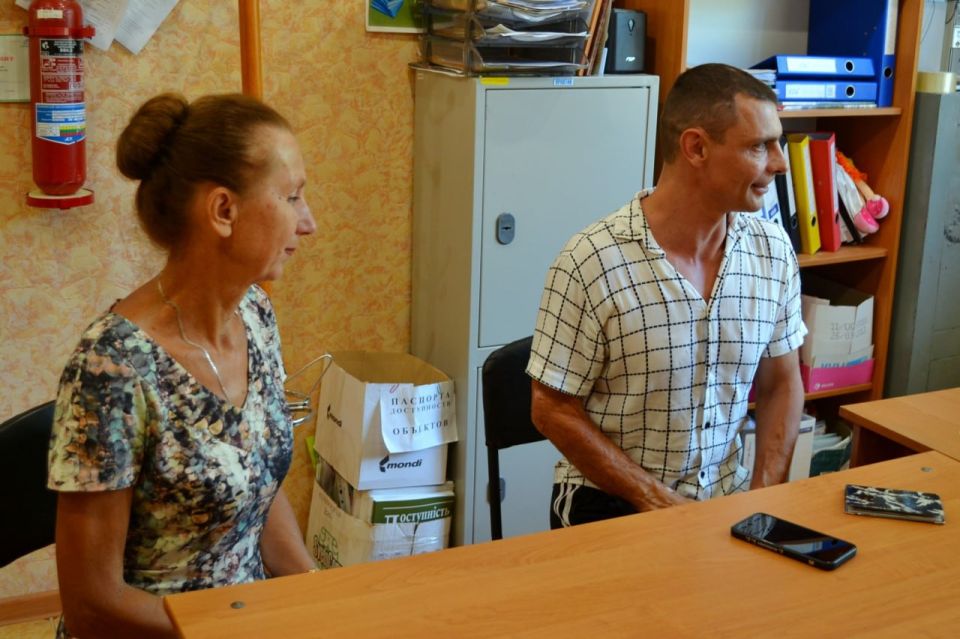 Первый заместитель прокурора города Севастополя Дмитрий Теллин провел выездной личный прием граждан с инвалидностью в Севастопольском региональном отделении общественной организации «Всероссийское общество инвалидов» Первый заместитель прокурора города Севастополя Дмитрий Теллин провел выездной личный прием граждан с инвалидностью в Севастопольском региональном отделении общественной организации «Всероссийское общество инвалидов»