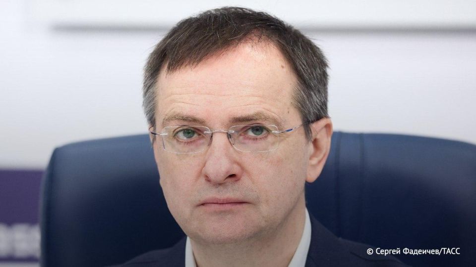 Россия ведет «мучительный торг» за то, чтобы задержанные ВСУ мирные жители Курской области вернулись домой, осталось более 20 человек, заявил Мединский