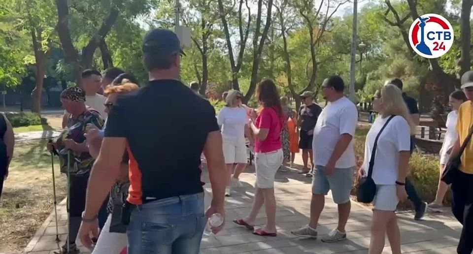 � ������ ������-����� ������ ����� �������� �������� � �����������