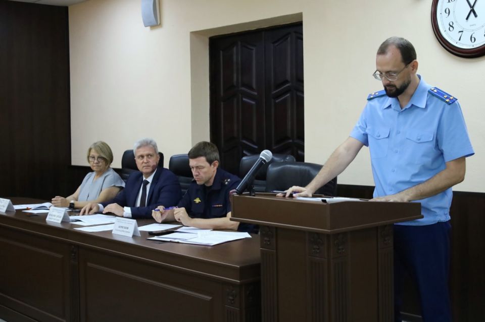 В прокуратуре города Севастополя состоялось межведомственное совещание по вопросам обеспечения общественного порядка В прокуратуре города Севастополя состоялось межведомственное совещание по вопросам обеспечения общественного порядка