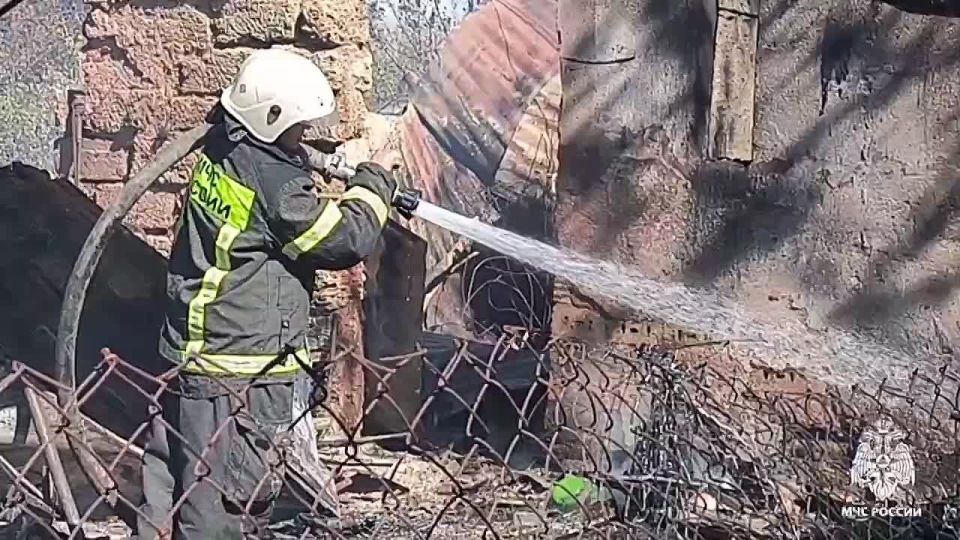 Ландшафтный пожар под Симферополем локализовали на 12 гектарах