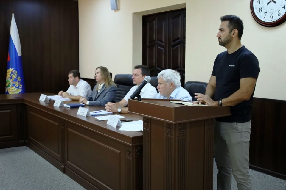 Сегодня, 28 августа 2025 года, в прокуратуре Севастополя состоялось очередное заседание межведомственной рабочей группы по вопросам профилактики и противодействия правонарушениям и преступлениям в сфере земельных... Сегодня, 28 августа 2025 года, в прокуратуре Севастополя состоялось очередное заседание межведомственной рабочей группы по вопросам профилактики и противодействия правонарушениям и преступлениям в сфере земельных...