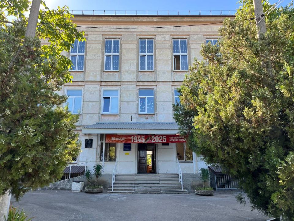 Контрольный сбор: первокурсники Севастопольского медицинского колледжа начали знакомство с учебным процессом