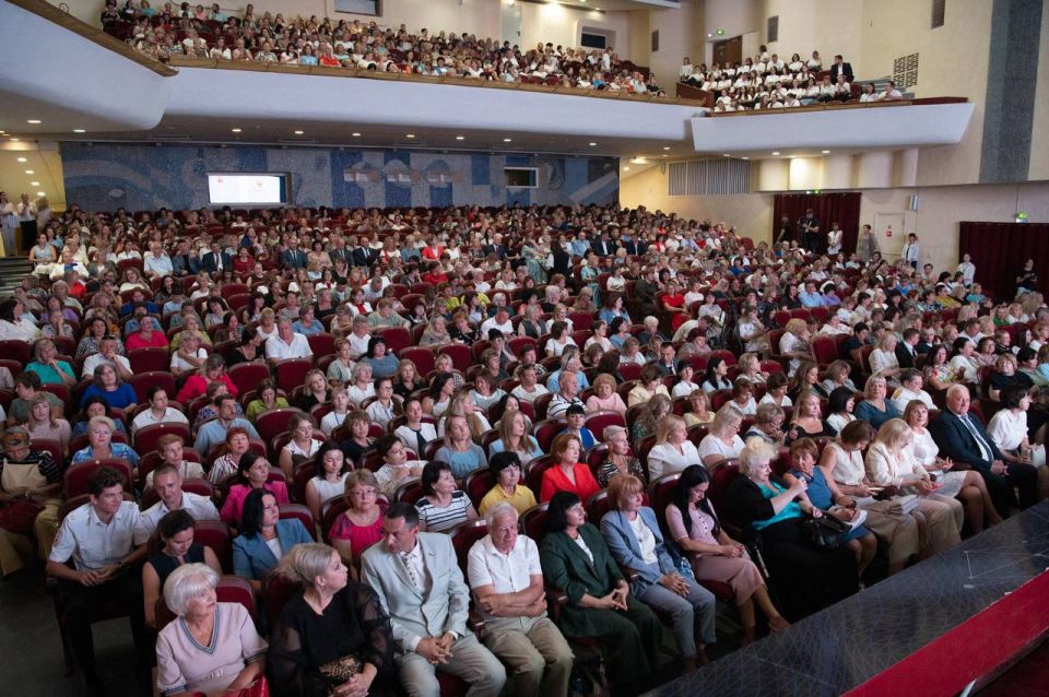 ��������� ���������: ������� ������� � ������������ ������������ ��������� ���������� ����������� � ����� ����������� ��������� � ������������ ������ �. �. �����������, ������������� ���������������� �������� �����������...