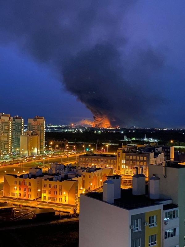 Олег Царёв: Российская ПВО ночью уничтожила 102 украинских БПЛА: 22 – над Чёрным морем, по 21 – над Ростовской и Самарской обл, 18 – над Краснодарским краем, 11 – над Крымом, по 3 – над Воронежской и Саратовской, 2 – над... Олег Царёв: Российская ПВО ночью уничтожила 102 украинских БПЛА: 22 – над Чёрным морем, по 21 – над Ростовской и Самарской обл, 18 – над Краснодарским краем, 11 – над Крымом, по 3 – над Воронежской и Саратовской, 2 – над...