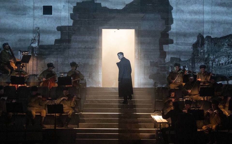 ������, �� �����, �� ������ ���������: ������ ��������� ������� �� ��������� ������ � �������. ��������� �� ����������