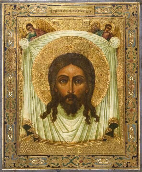 Николай Приставка: Дорогие братья и сестры! Сегодня православный мир с благоговением отмечает великий праздник — Перенесение Нерукотворного Образа Спасителя, также известный как Ореховый Спас