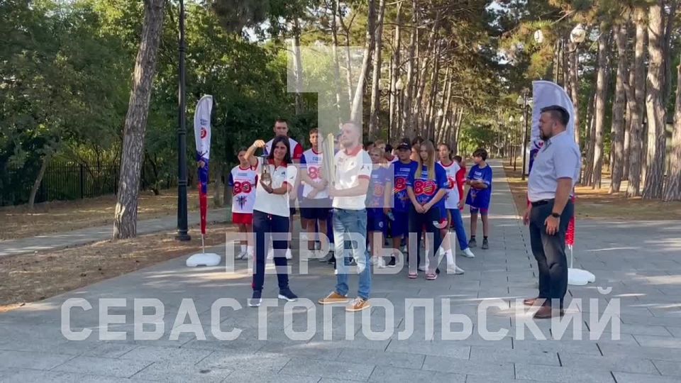 На Сапун-горе проходит спортивно-патриотическая акция «От Победы к Победе!»