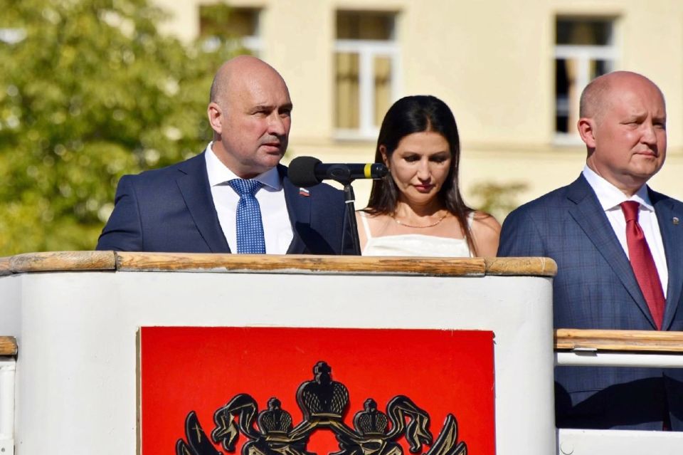 Владимир Немцев: Сегодня в Черноморском высшем военно-морском орденов Нахимова и Красной Звезды училище имени П.С. Нахимова принял участие в торжественной церемонии приведения курсантов-первокурсников к военной присяге