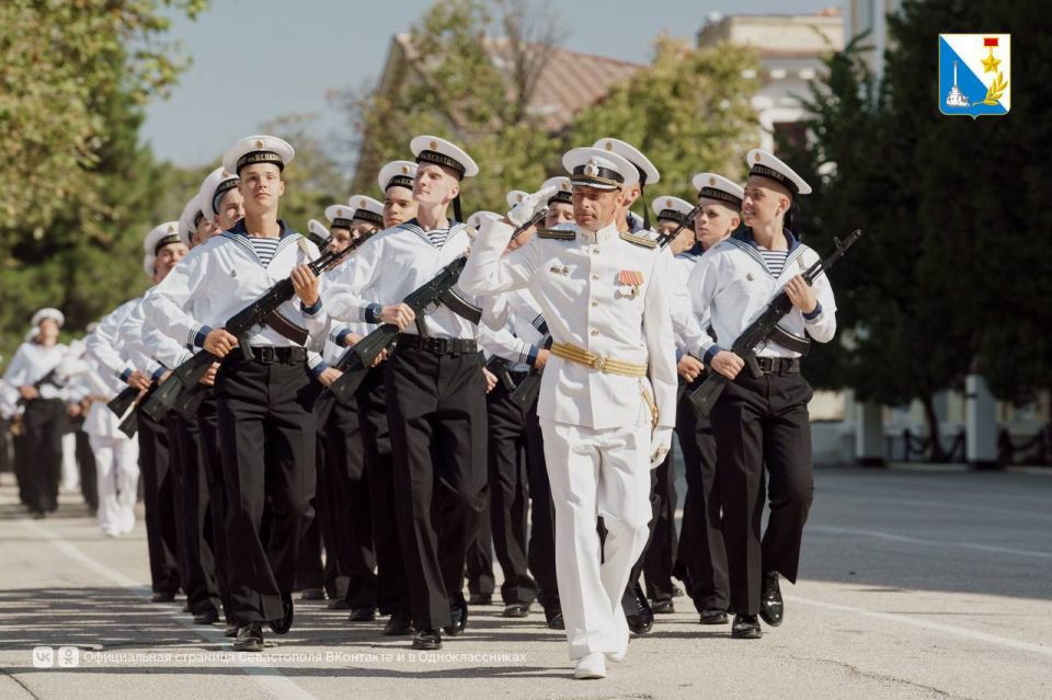 ����� 200 ��������� ������� ����� ������������� ������� ������-�������� ������� ����� �.�. �������� ������� �������