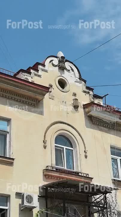 #_.   .      