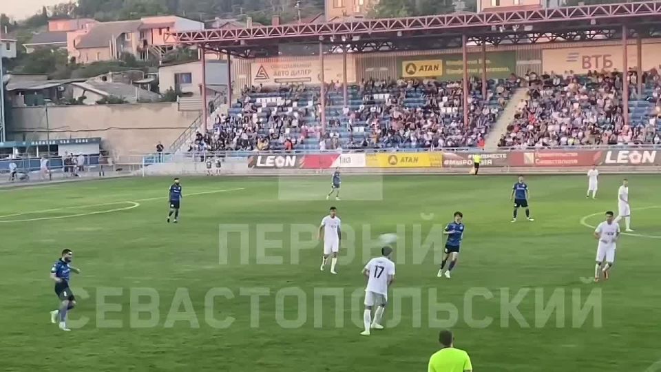 Игра ФК «Севастополь» — ФК «Динамо Ставрополь» была не просто напряженной, а местами очень грубой