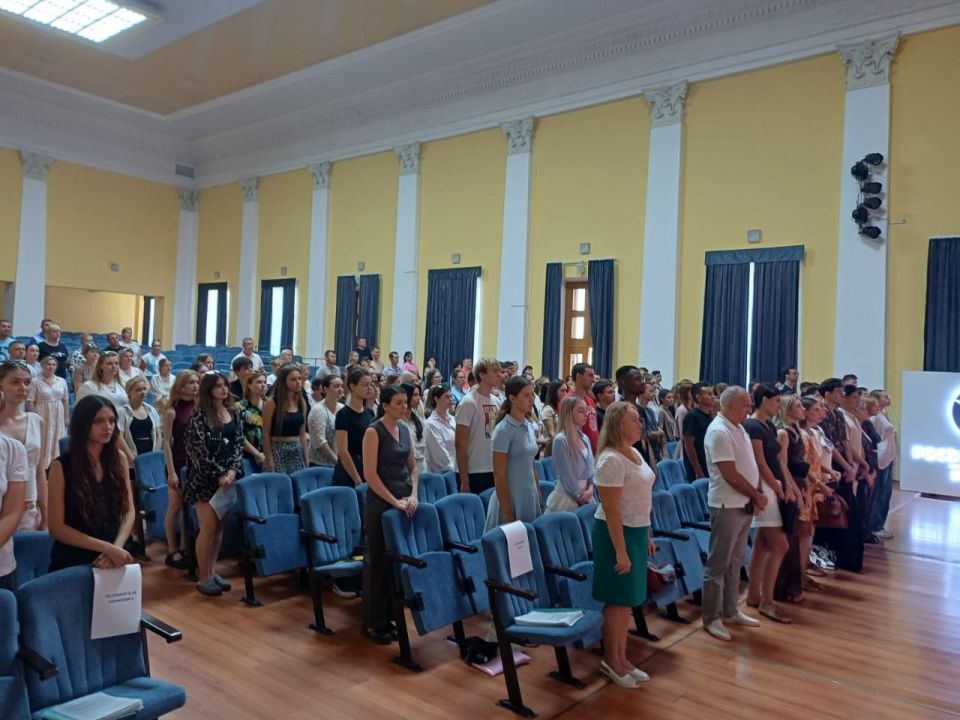 ������� � ��������� ��������������� �������� � ������������������ ����� ���������� ��������������� �������� ��������������