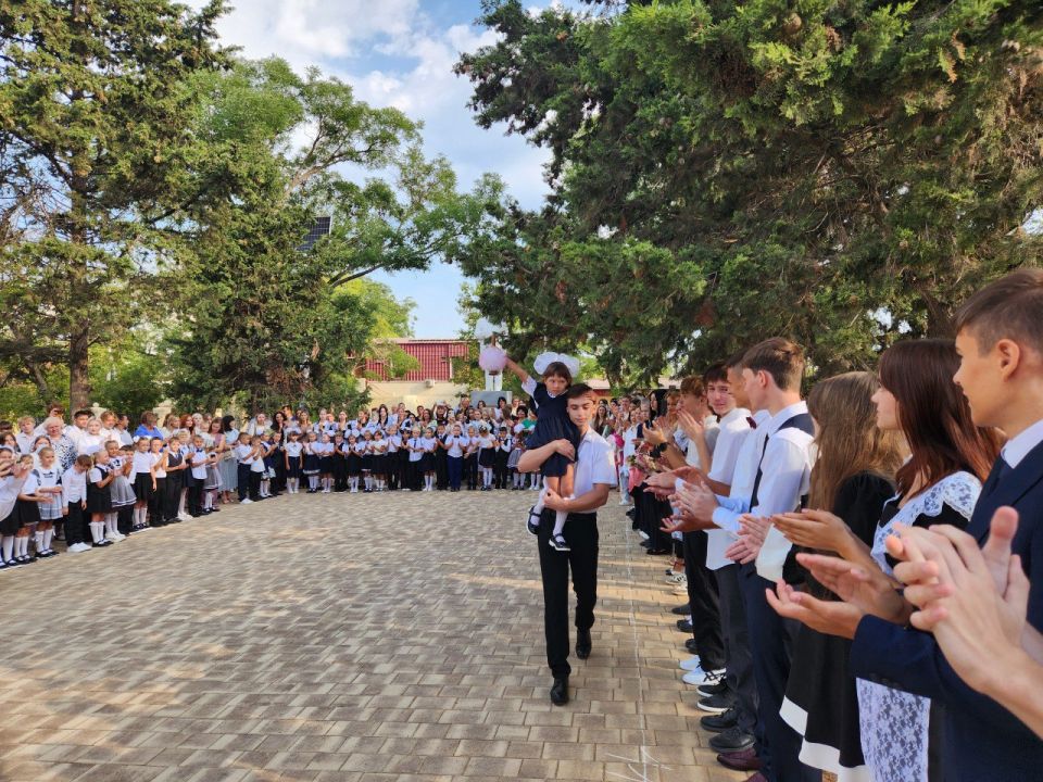 ��������� �������: ������� ��������� ���������, � �������� ����� � 13 ����� ������ ����� ���������� ����� ���������� ��������� ���������� � ���� ������ � ������� ������ �������� ����