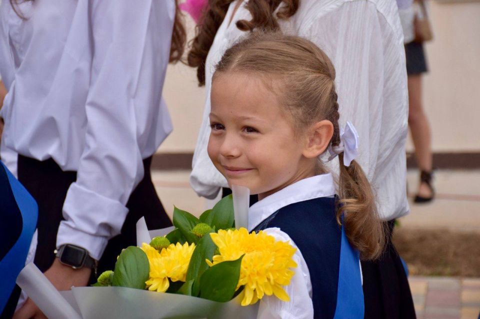Сегодня детский смех снова зазвучал в учреждениях образования Севастополя! Стартовал новый учебный год Сегодня детский смех снова зазвучал в учреждениях образования Севастополя! Стартовал новый учебный год