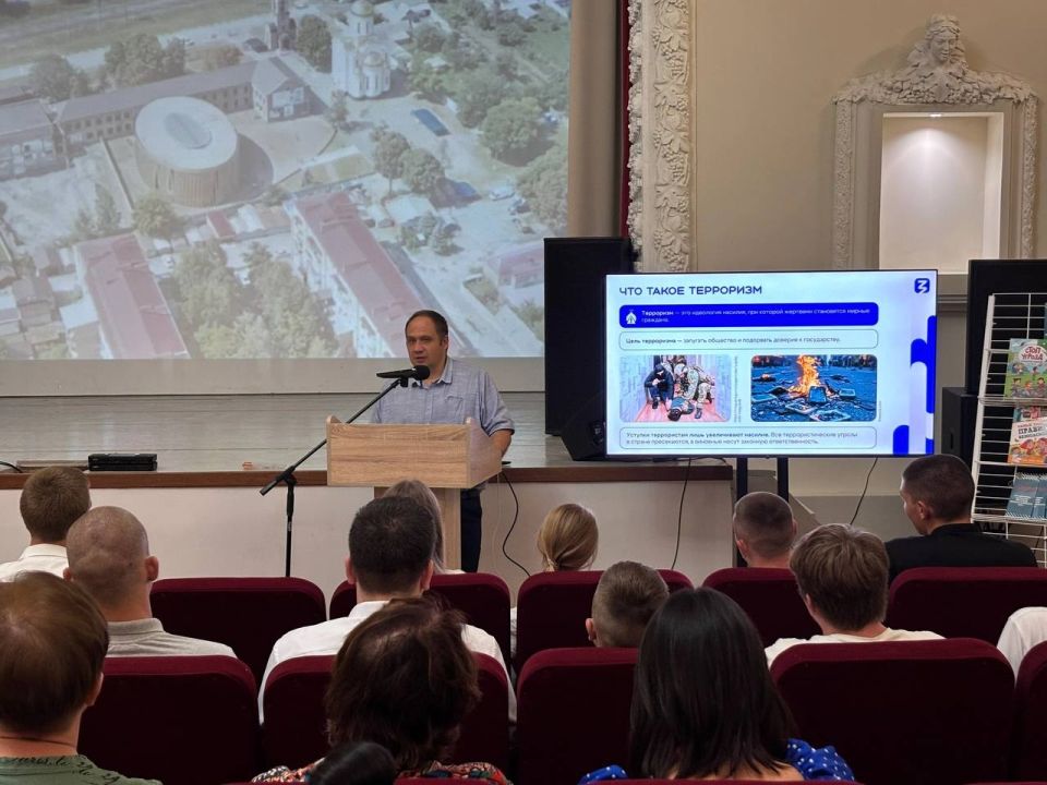 3 ��������, � ���� ������������ � ������ � �����������, � ����������� ����������� ����������� ������ ������������ �����������: